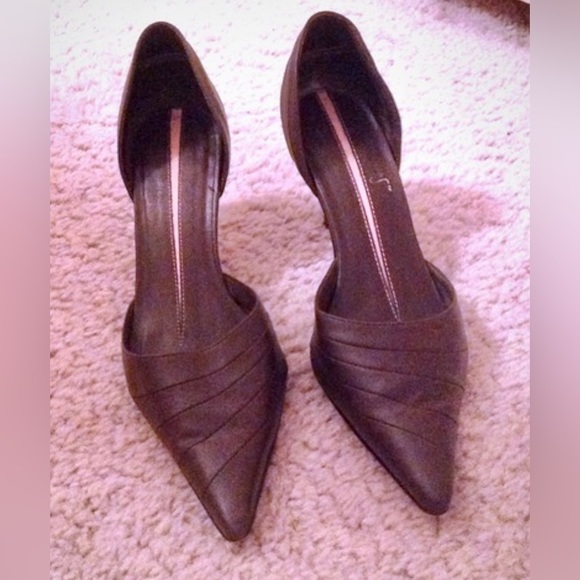 Sunflowers Shoes - Brown Pointed Toe Heels